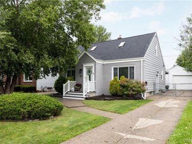 319 Lamont Drive, Amherst, NY 14226