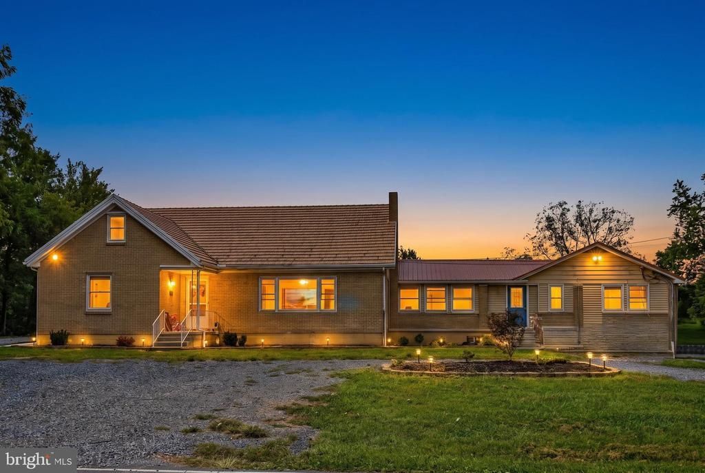 299 LEVEL ROAD, HUMMELSTOWN, PA 17036