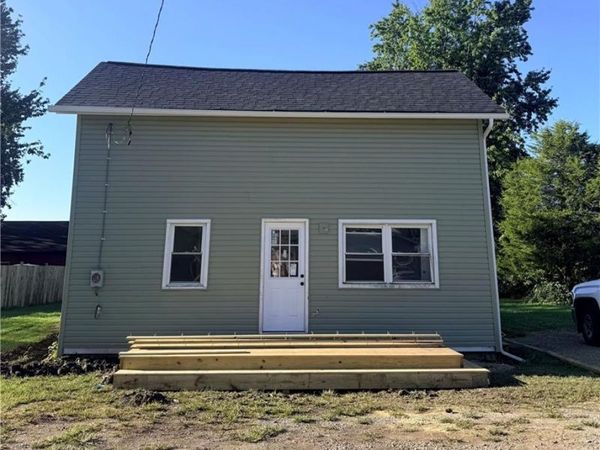 9 Verity Street, Jamestown Vlg, OH 45335