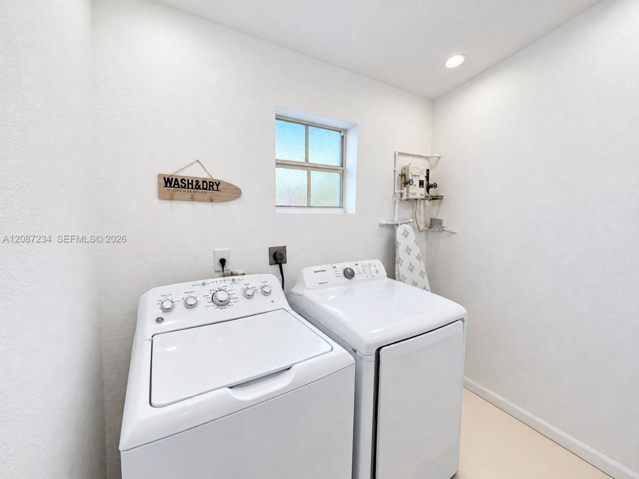 2378 NW 33rd St, Unit 2378, Miami, FL 33142 Photo
