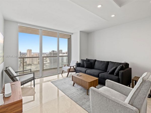 50 Biscayne Blvd, Unit 4405, Miami, FL 33132