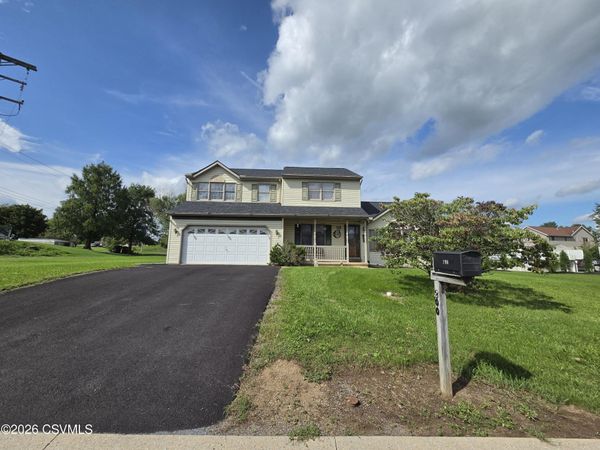 200 IRENE Drive, Jonestown, PA 17038