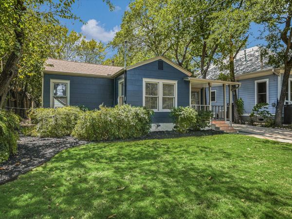 1001 E 39th ST, Austin, TX 78751