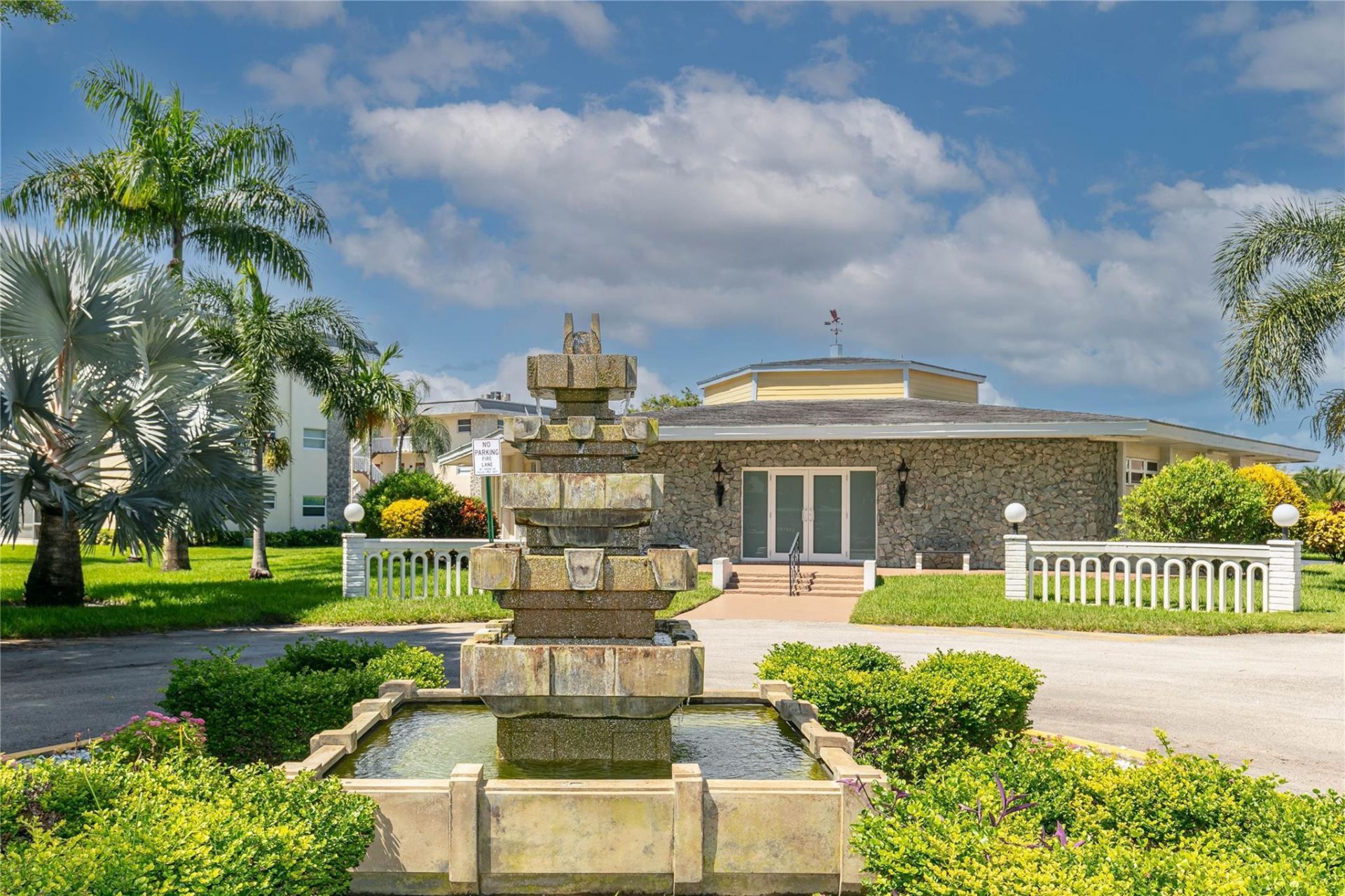 4411 NW 16th Street, Unit F109, Lauderhill, FL 33313 Photo
