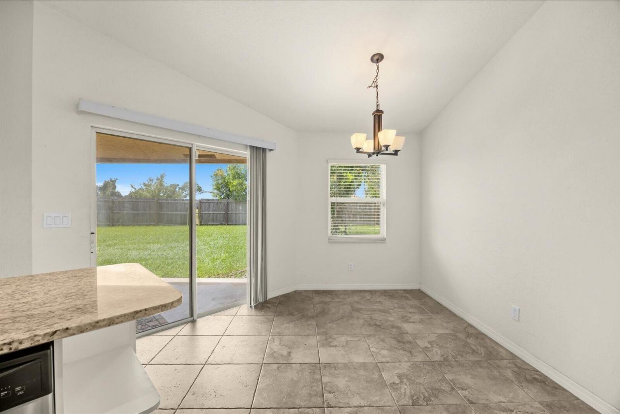 5835 W Dooley Circle, Port Saint Lucie, FL 34986 Photo