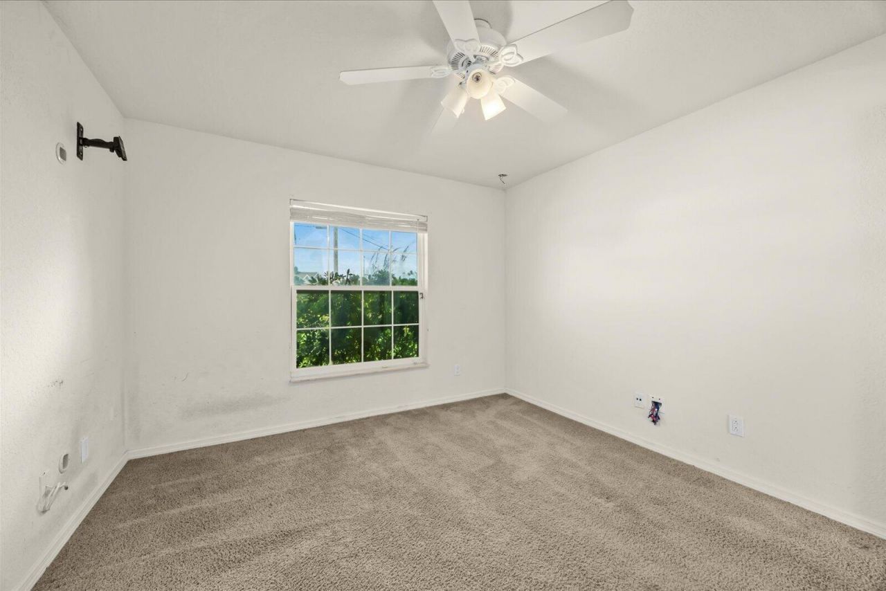 5835 W Dooley Circle, Port Saint Lucie, FL 34986 Photo