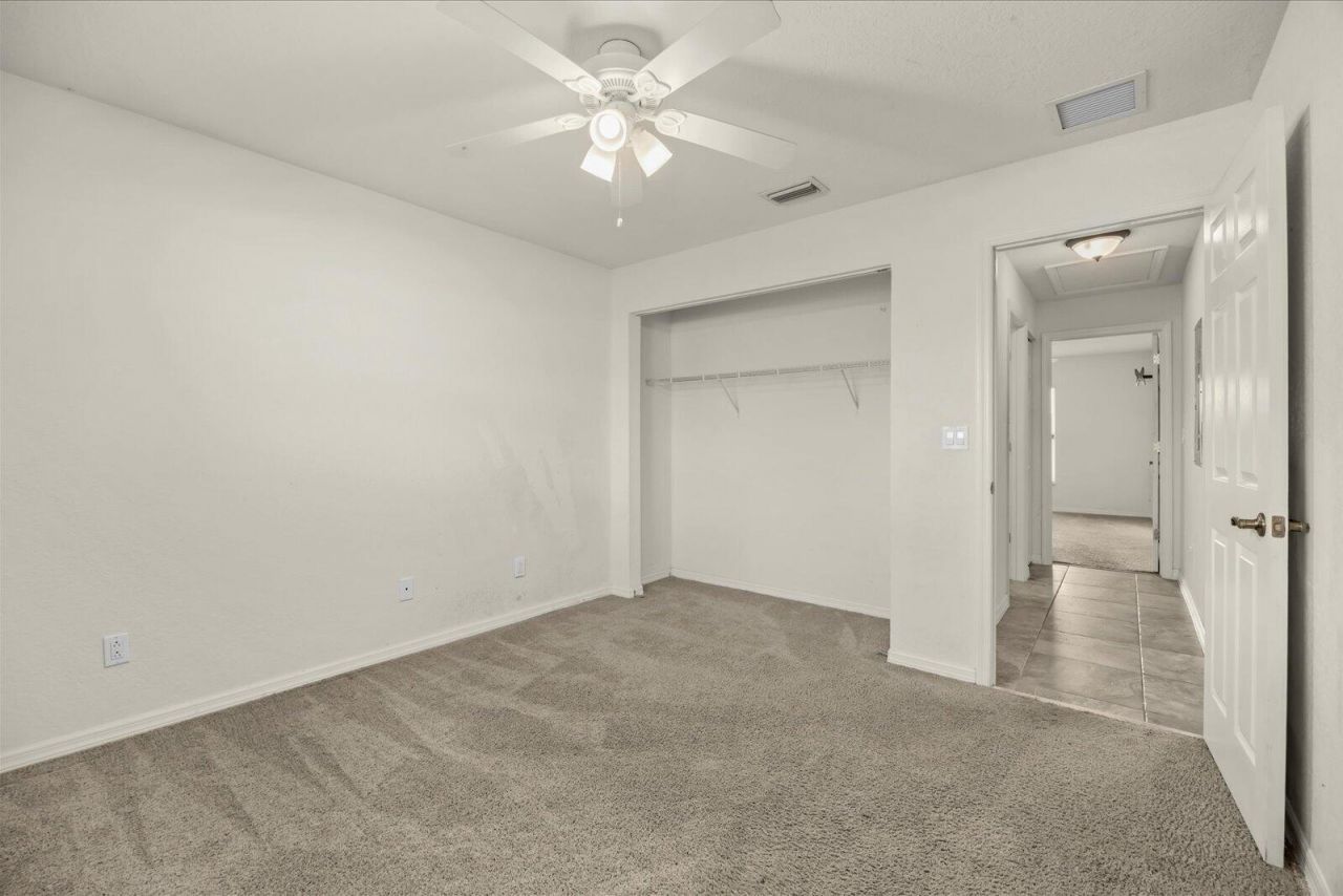 5835 W Dooley Circle, Port Saint Lucie, FL 34986 Photo