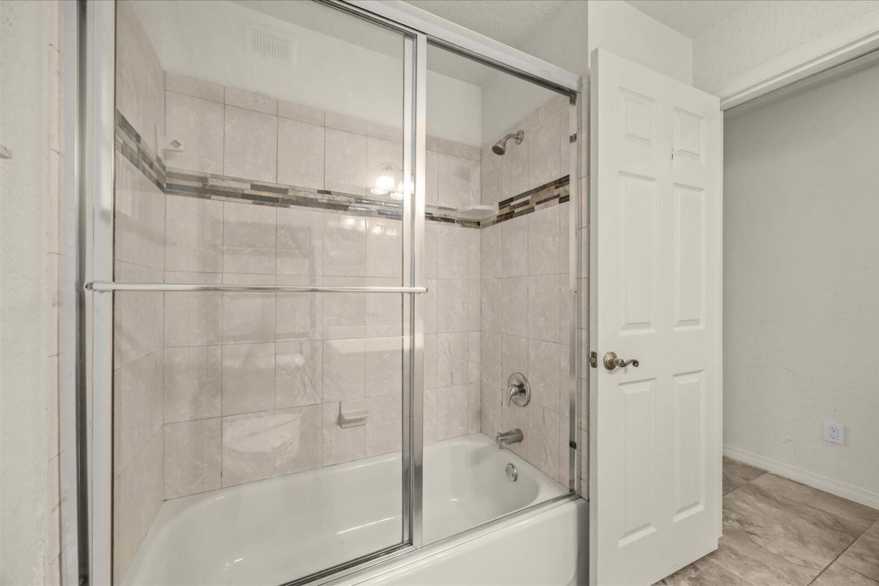 5835 W Dooley Circle, Port Saint Lucie, FL 34986 Photo