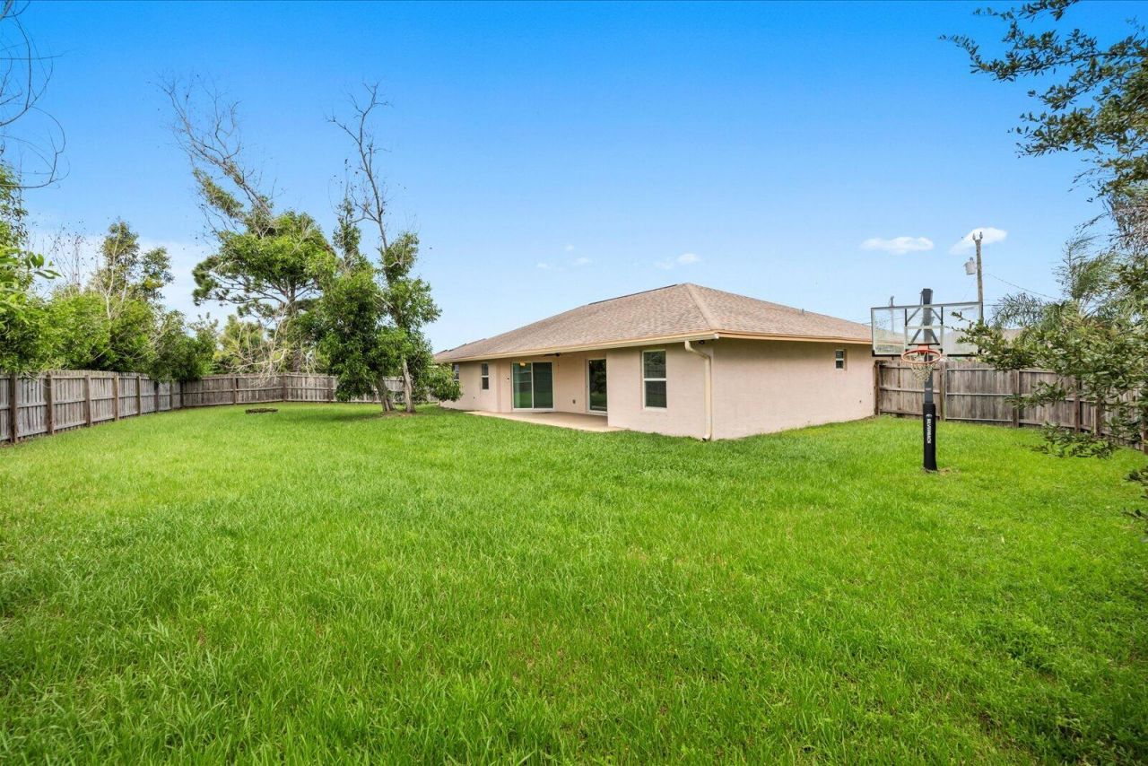 5835 W Dooley Circle, Port Saint Lucie, FL 34986 Photo