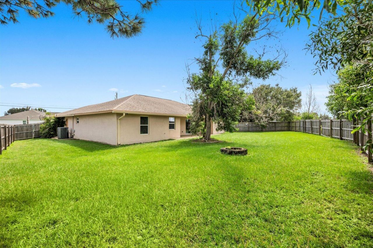 5835 W Dooley Circle, Port Saint Lucie, FL 34986 Photo