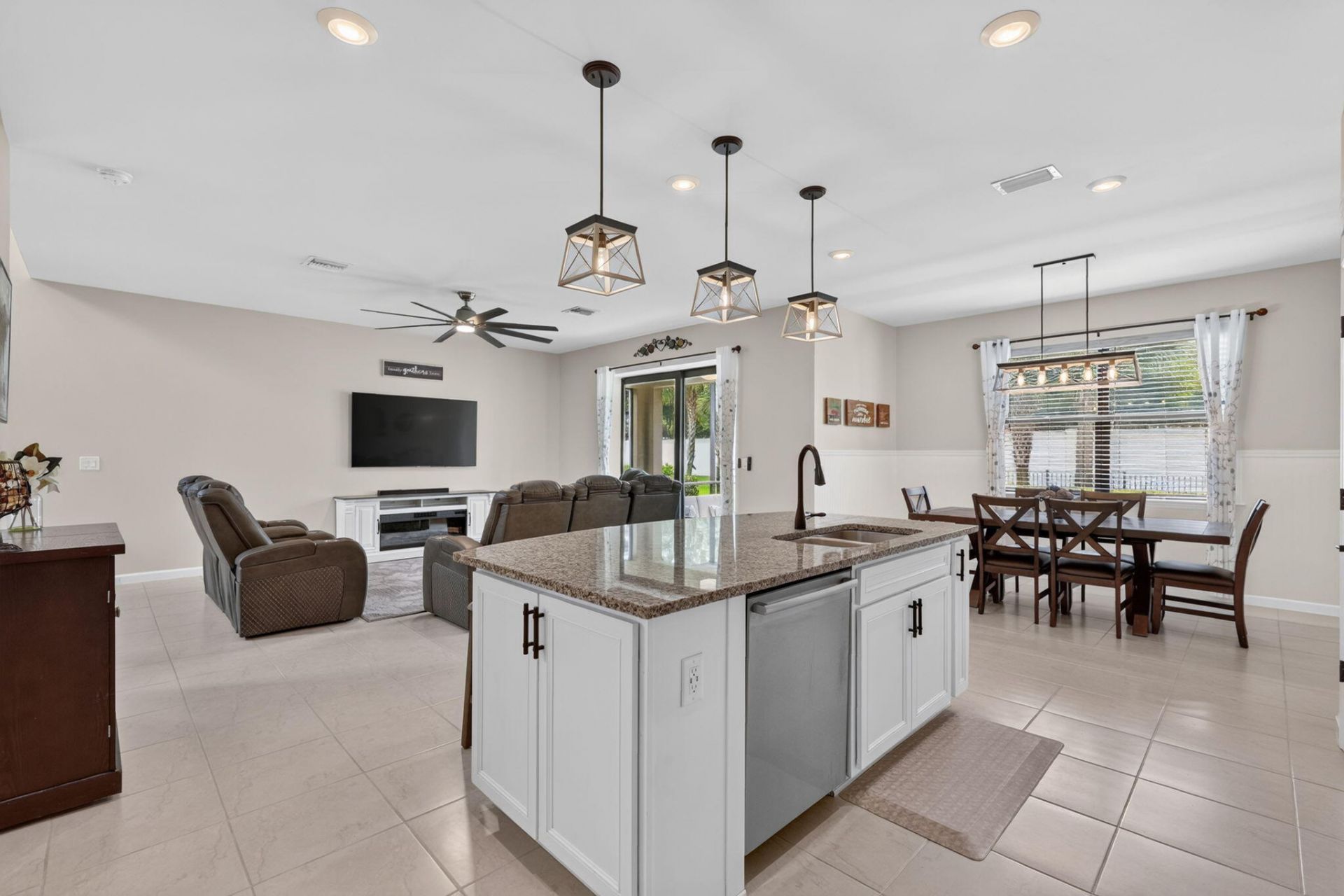 9301 Bramley Terrace, Fort Myers, FL 33967 Photo