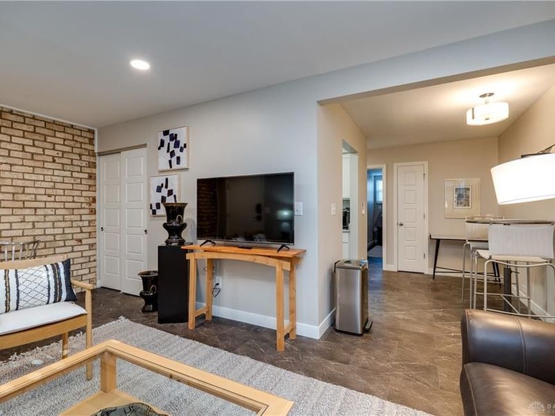 827 Wilmington Avenue, Unit 2, Dayton, OH 45420 Photo 7
