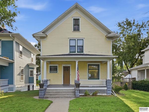 1020 S 8th Street, Lincoln, NE 68508
