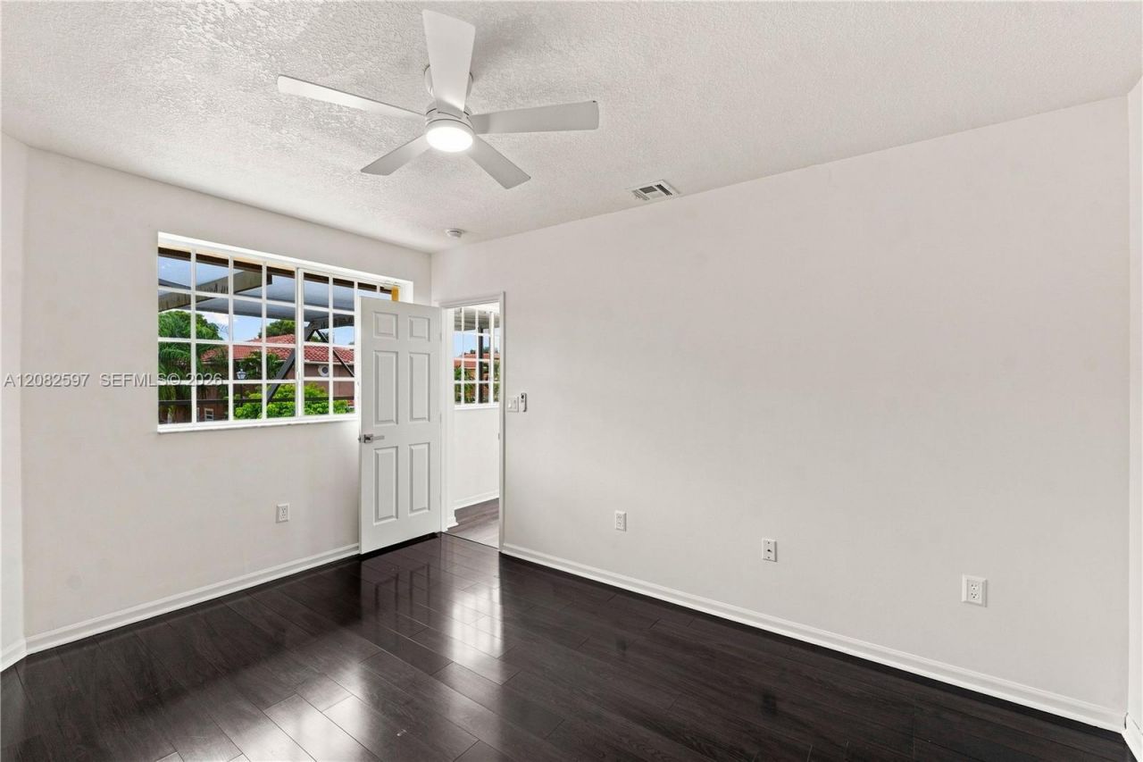 12103 NW 47th Mnr, Coral Springs, FL 33076 Photo