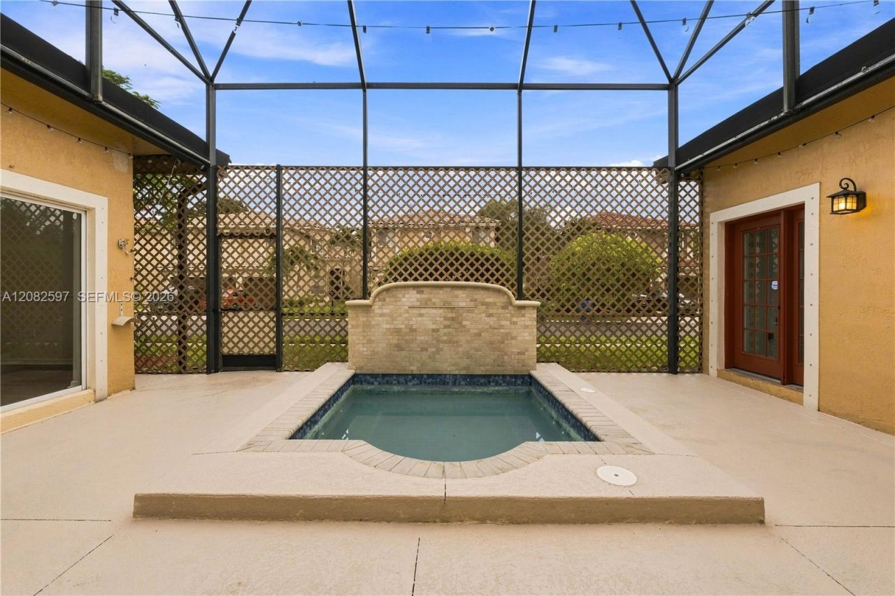 12103 NW 47th Mnr, Coral Springs, FL 33076 Photo