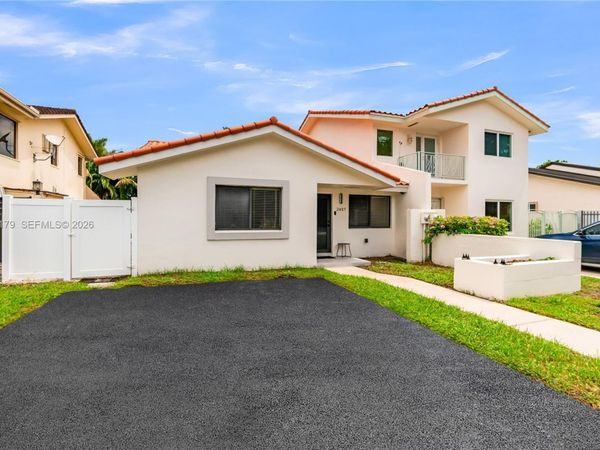 2437 SW 99th Ct, Unit N, Miami, FL 33165