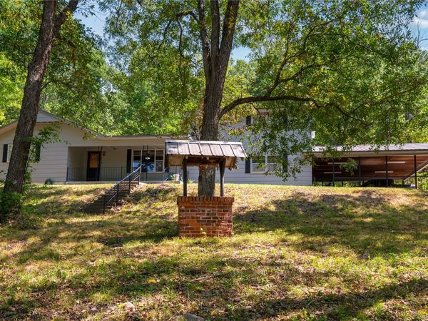 24092 S Black Valley Road , Tahlequah, OK 74464