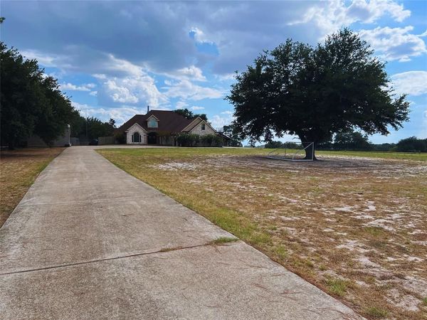 23211 Fm 1995, Lindale, TX 75771