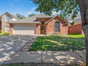 4729 Grant Park Avenue, Fort Worth, TX 76137
