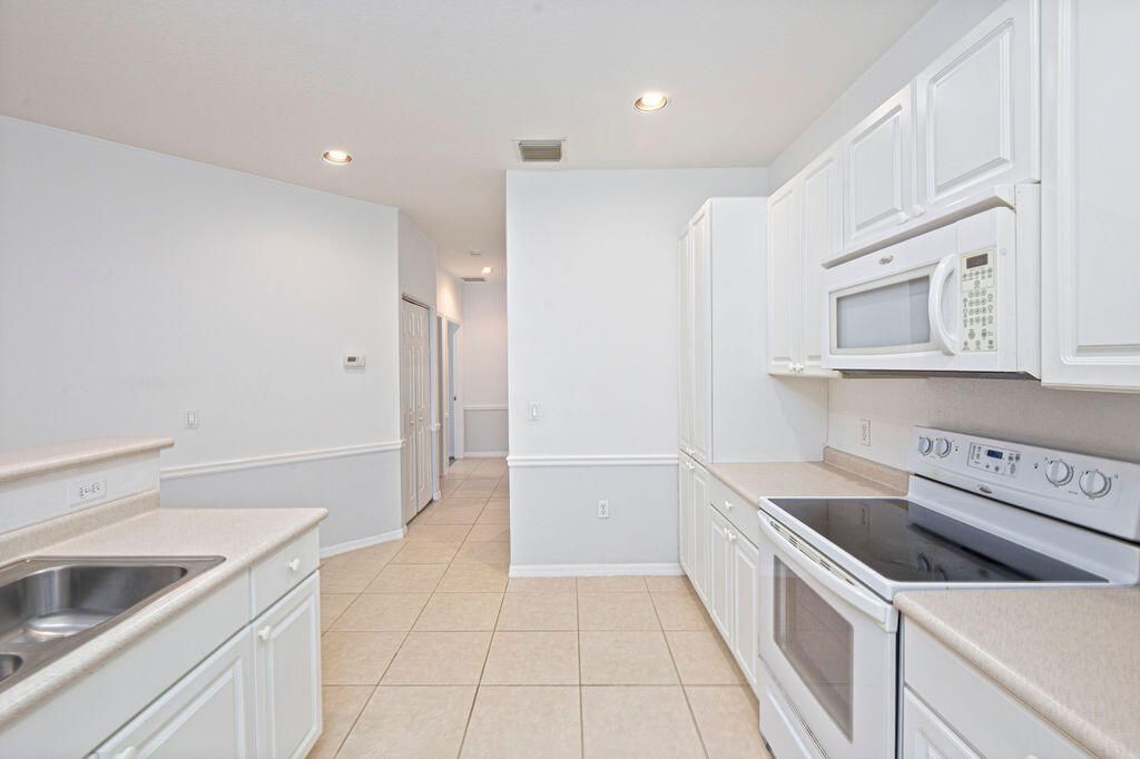 1864 S Dovetail Drive, Unit A1, Fort Pierce, FL 34982 Photo