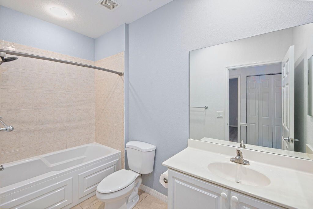 1864 S Dovetail Drive, Unit A1, Fort Pierce, FL 34982 Photo