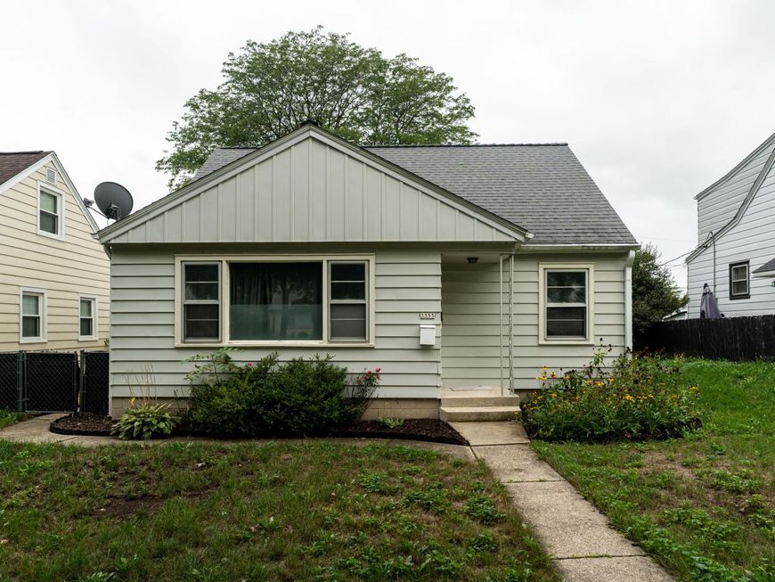 Main Photo
