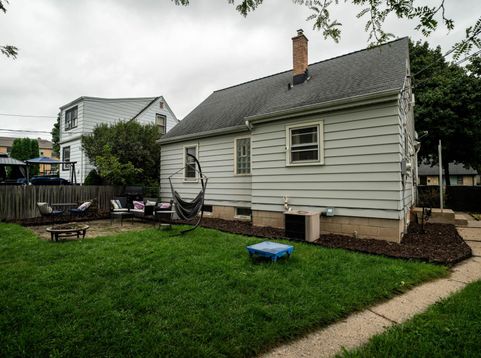 Main Photo