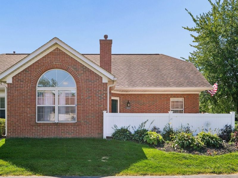4654 Collingville Way, Unit 21, Columbus, OH 43230 Photo 2