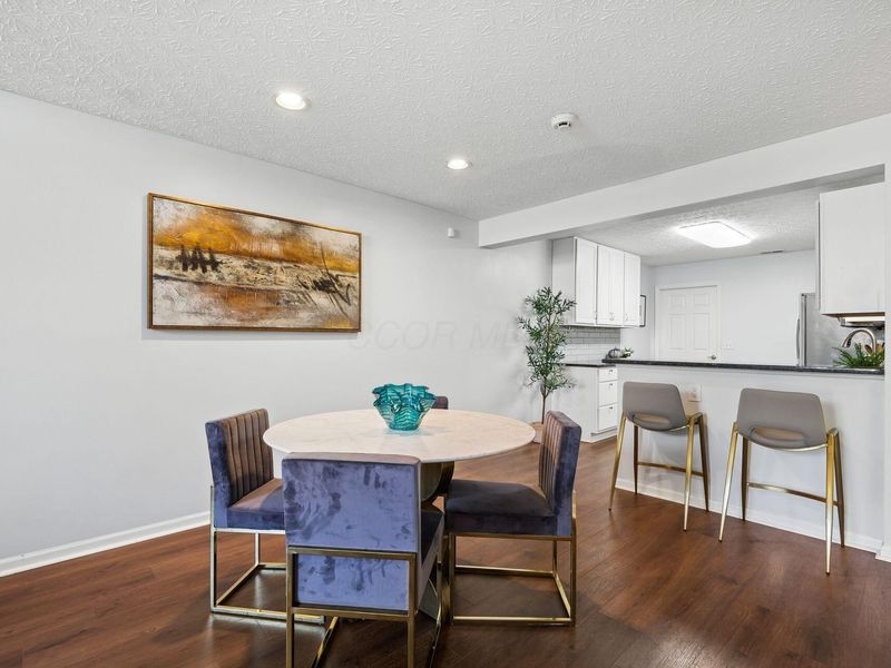 4654 Collingville Way, Unit 21, Columbus, OH 43230 Photo 8