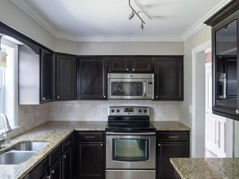 2568 Westmont Boulevard, Upper Arlington, OH 43221 Photo 16