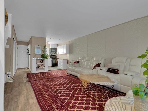 27505 Tampa Avenue, Unit 16, Hayward, CA 94544
