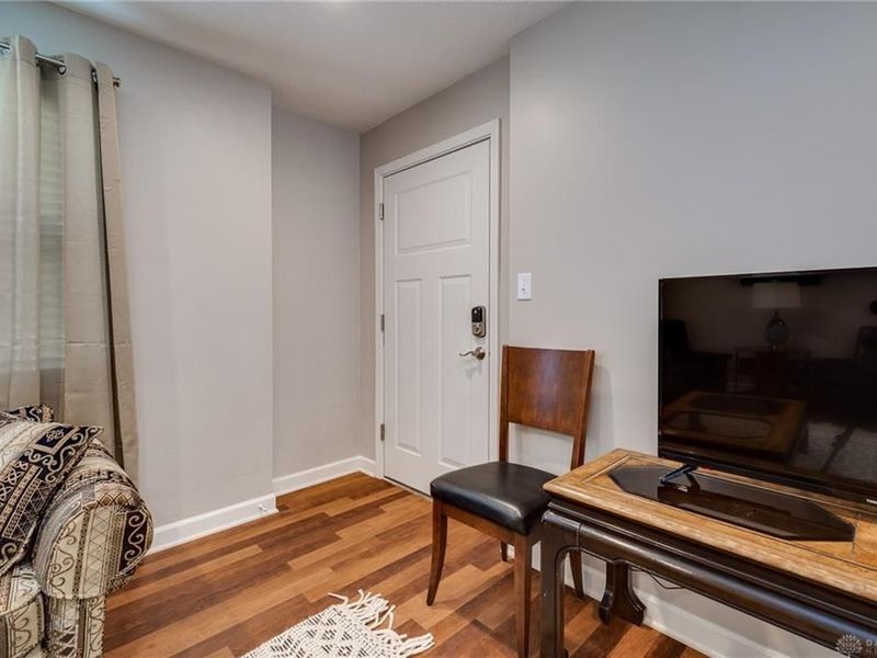1126 Irving Avenue, Unit 2, Dayton, OH 45419 Photo 4