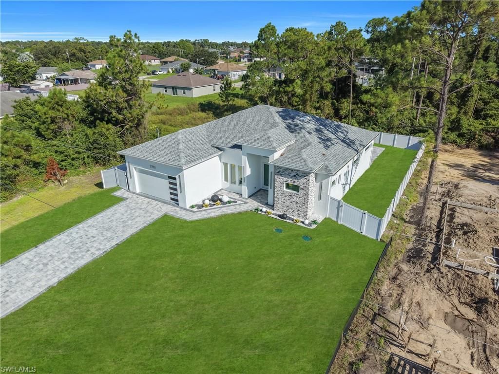 3710 6th St Sw, Lehigh Acres, FL 33976 Photo