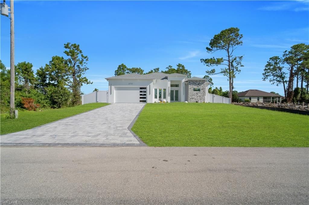 3710 6th St Sw, Lehigh Acres, FL 33976 Photo