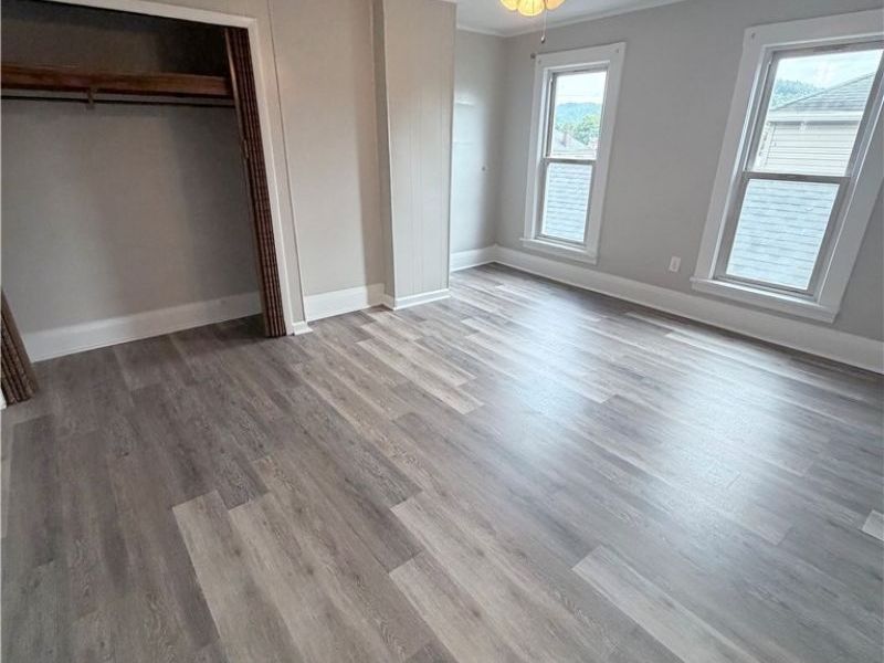 122 3rd Street, Bridgeport, OH 43912 Photo 8