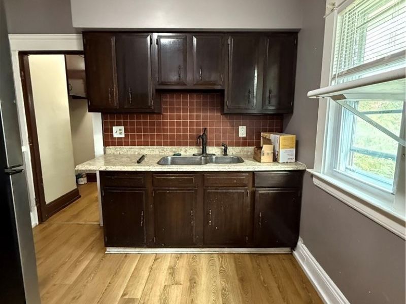 1753 Collamer Avenue, East Cleveland, OH 44112 Photo 11