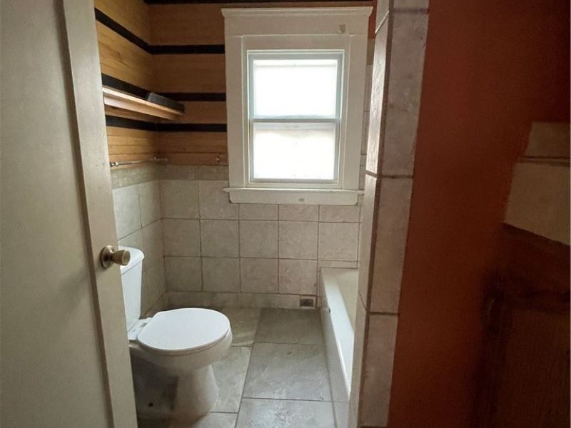 1753 Collamer Avenue, East Cleveland, OH 44112 Photo 6