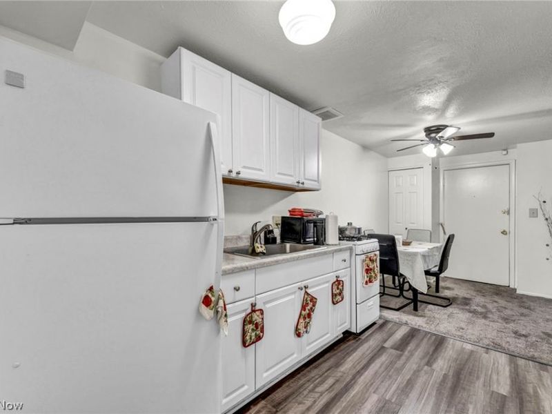 4203 Denison Avenue, Cleveland, OH 44109 Photo 14