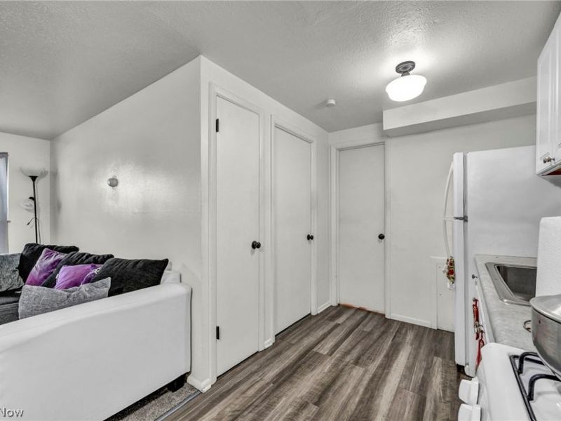 4203 Denison Avenue, Cleveland, OH 44109 Photo 16