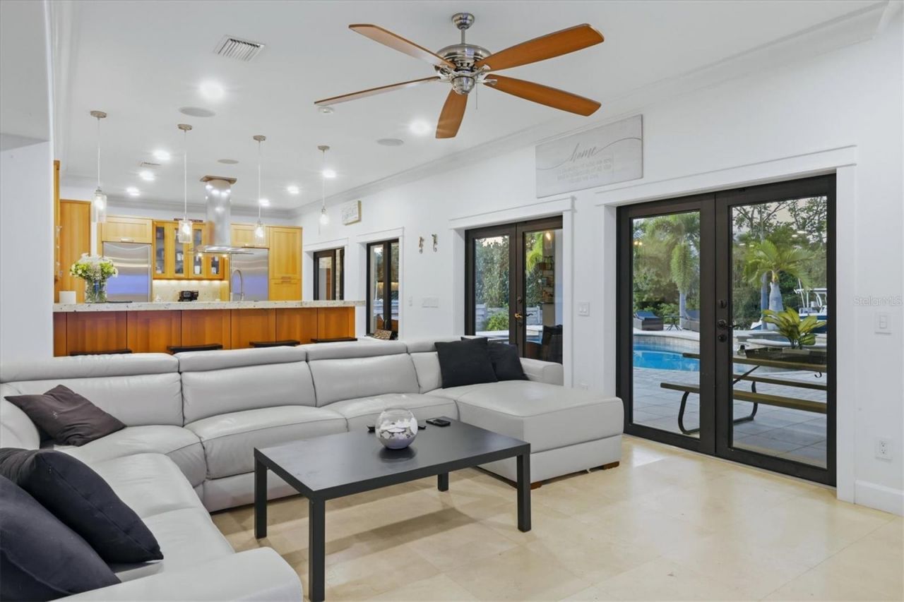 829 Idlewild Way, Sarasota, FL 34242 Photo