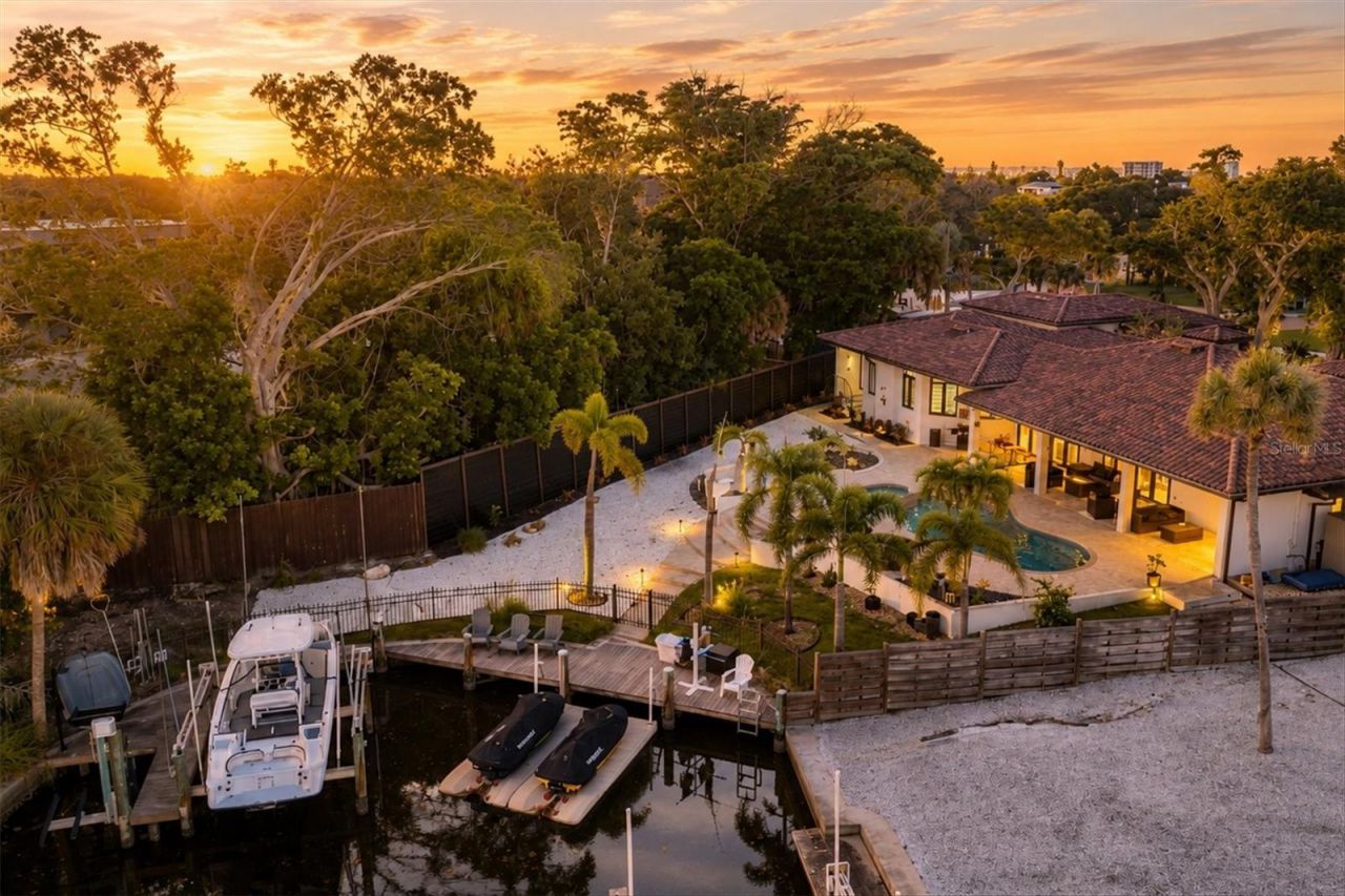 829 Idlewild Way, Sarasota, FL 34242 Photo