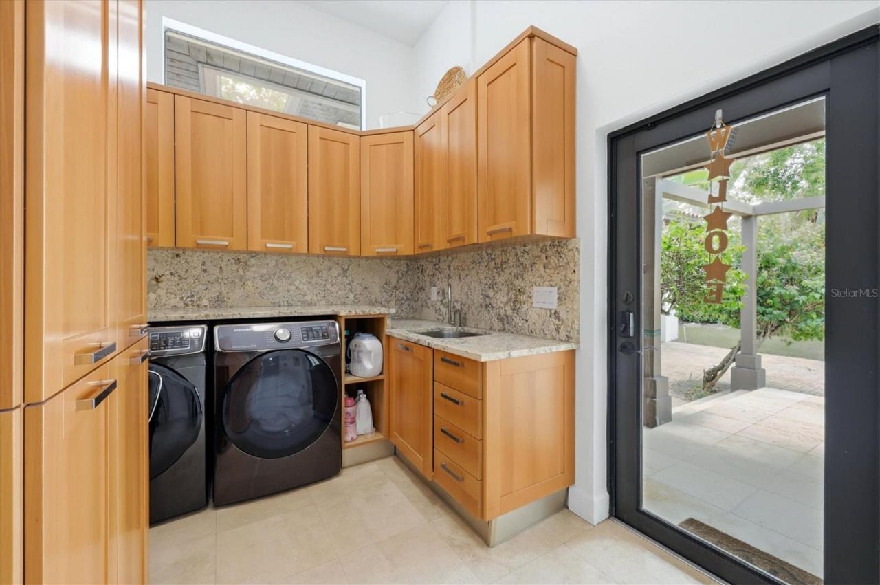 829 Idlewild Way, Sarasota, FL 34242 Photo