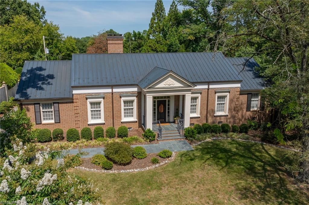 1110 Forest Hill Drive, High Point, NC 27262 Main Photo