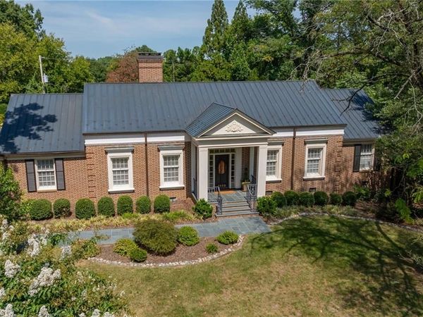 1110 Forest Hill Drive, High Point, NC 27262