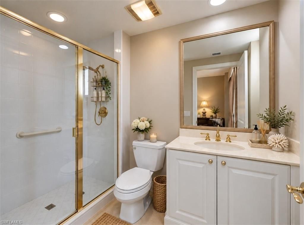 6597 Nicholas Blvd, Unit 804, Naples, FL 34108 Photo
