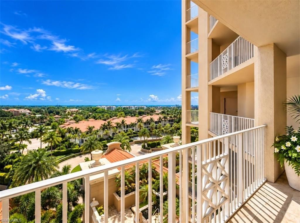 6597 Nicholas Blvd, Unit 804, Naples, FL 34108 Photo