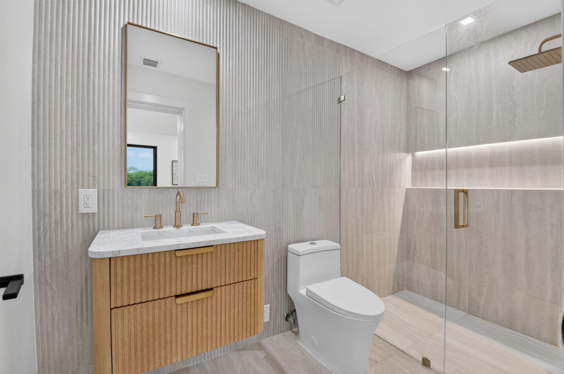 5107 Pineview Circle, Delray Beach, FL 33445 Photo