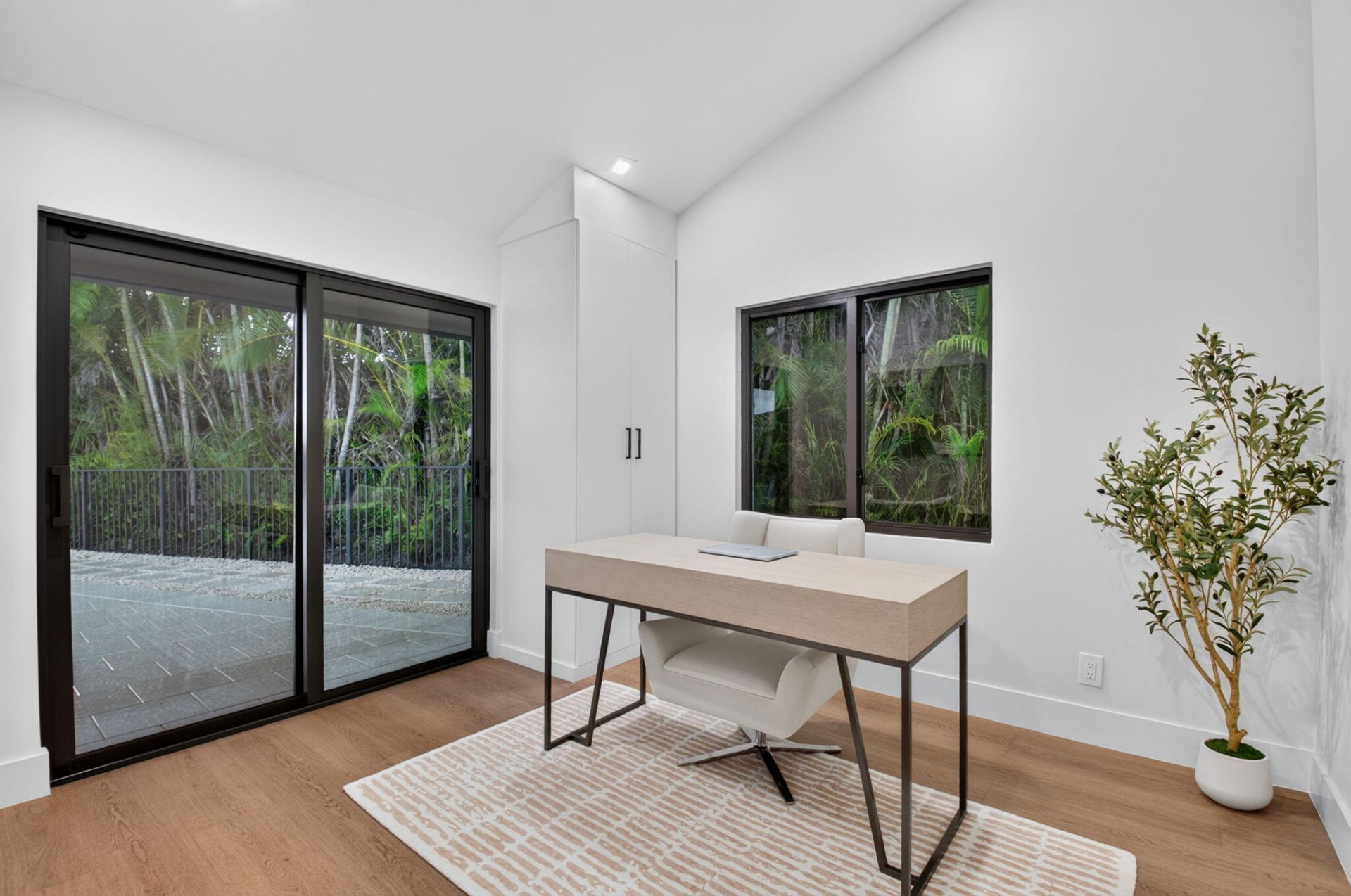 5107 Pineview Circle, Delray Beach, FL 33445 Photo