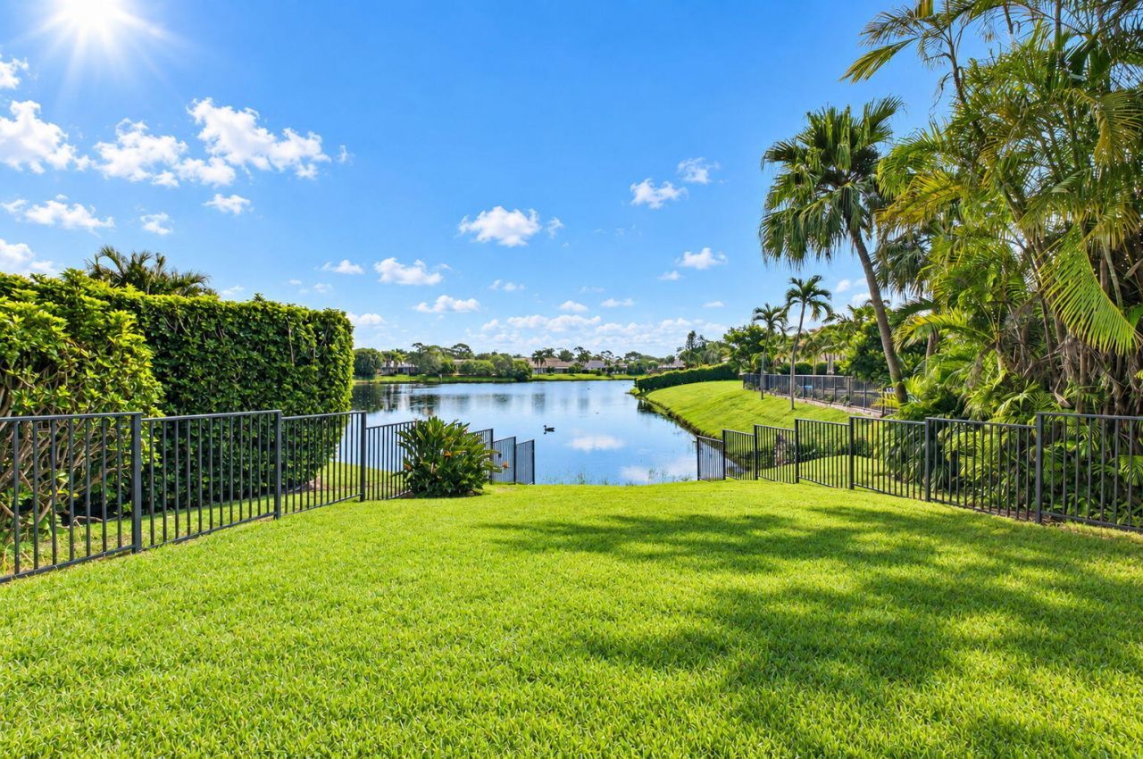 5107 Pineview Circle, Delray Beach, FL 33445 Photo