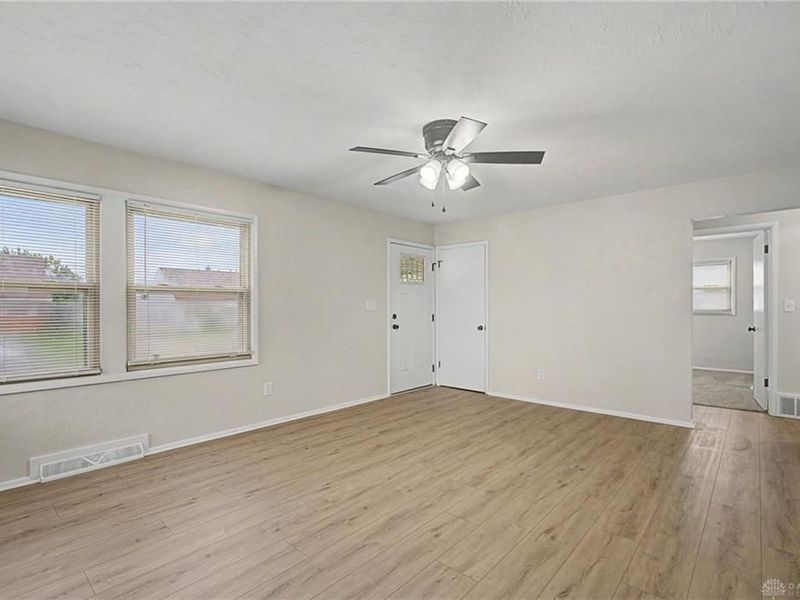 5346 Duquesne Avenue, Dayton, OH 45431 Photo 10